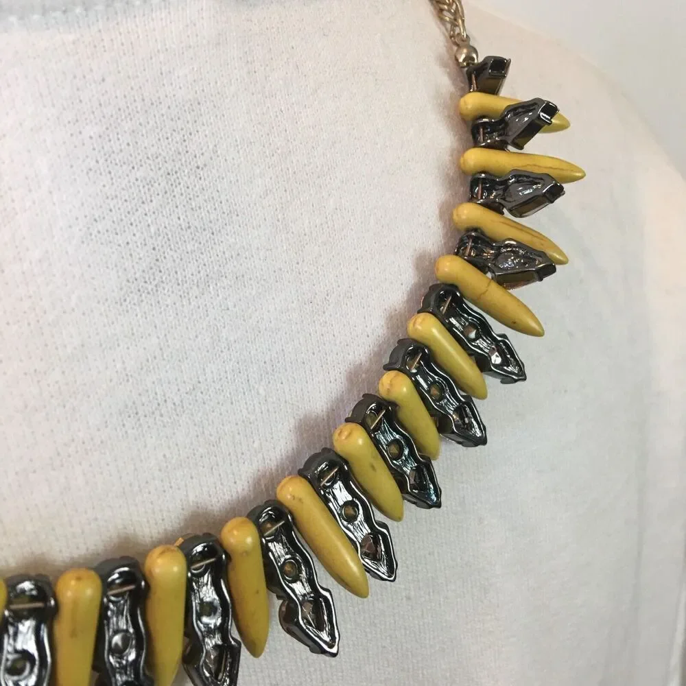Rhinestone Necklace 21 Inch Gold Tone Chain Yellow Spike Statement Necklace